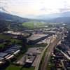 Taxiflüge ins Ausland - Anflug Runway 08 in Innsbruck